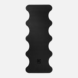 Tapis de sol pour le yoga de la marque hercule studio modèle mar couleur outrenoir packshot déplié