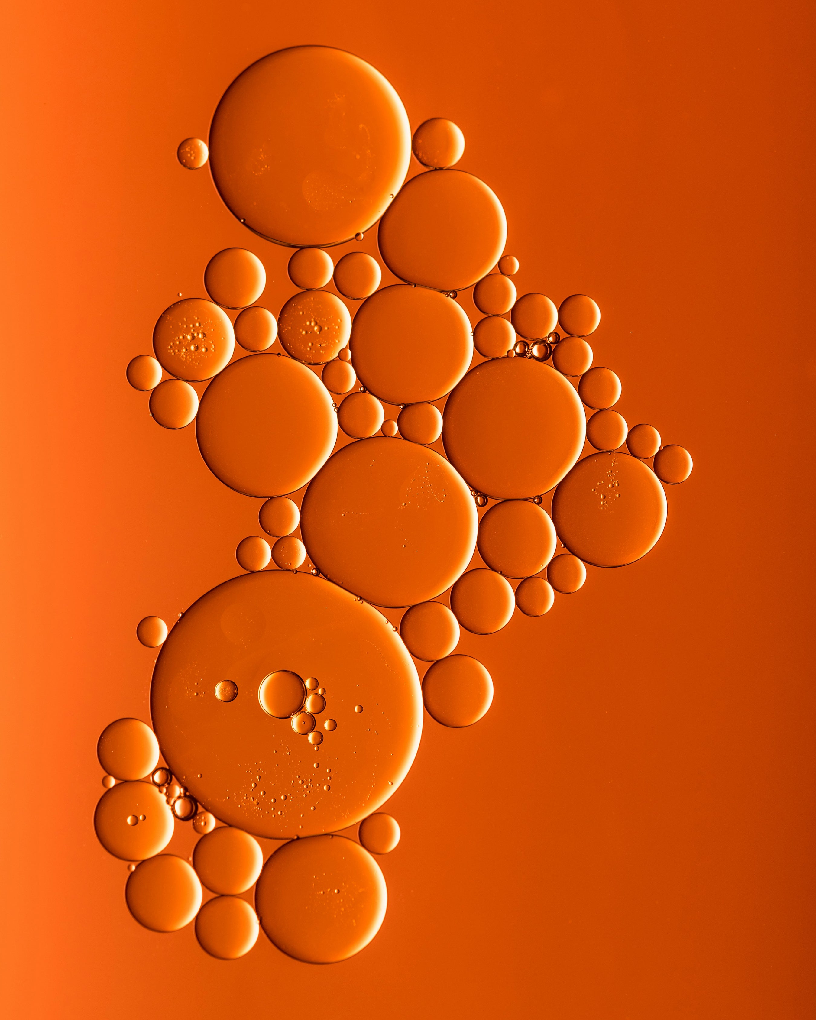 Essential oils and probiotics in Core Cleaner, a new spray for cleaning exercise mats 