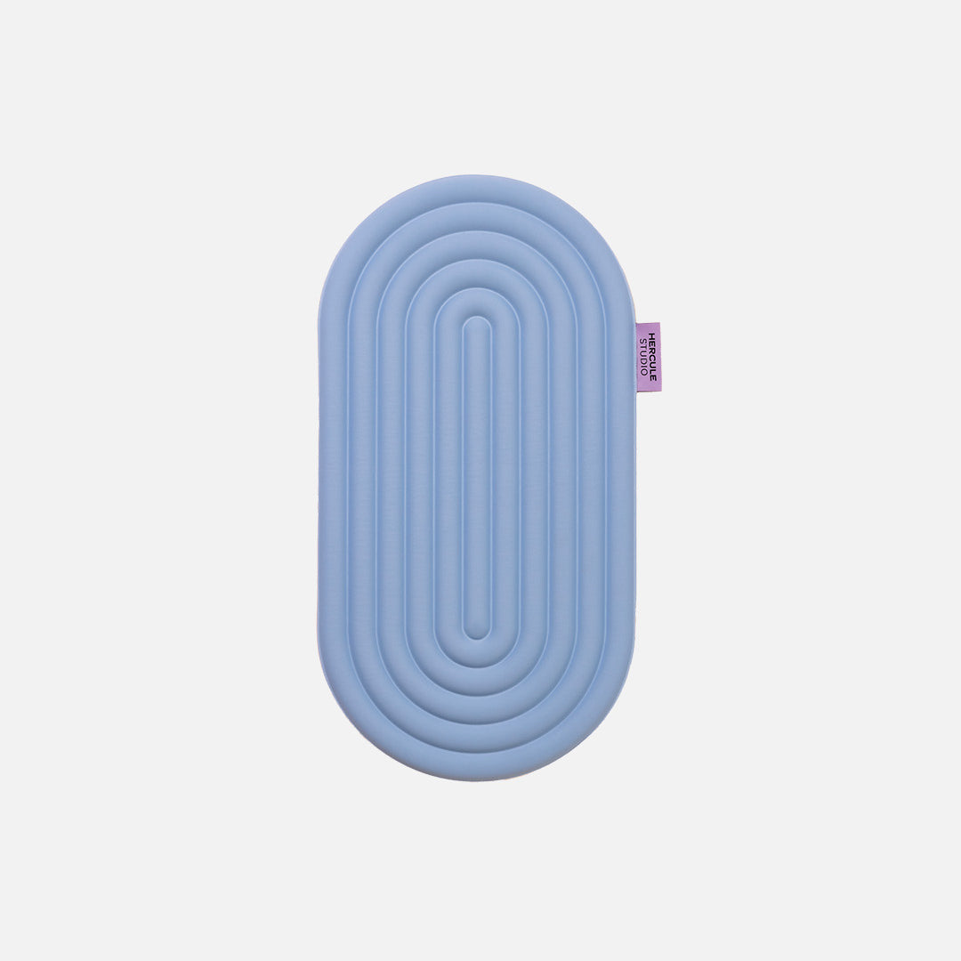 Mini tapis de sol pad de confort de la marque hercule studio modèle galé couleur blue jean packshot déplié