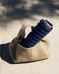 Galé Hercule Studio Navy Pad, a midnight blue 3-in-1 mini mat for ergonomic support, a portable accessory made in France