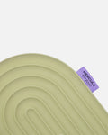 Hercule Studio Galé pad purple label close-up – pistachio green portable 3-in-1 mini mat, ergonomic for knees, elbows, glutes, durable design made in France