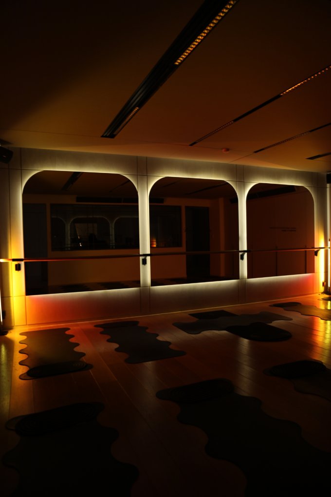 Burning Bar, studio de hot pilates partenaire de la marque d'accessoires de sport Hercule Studio