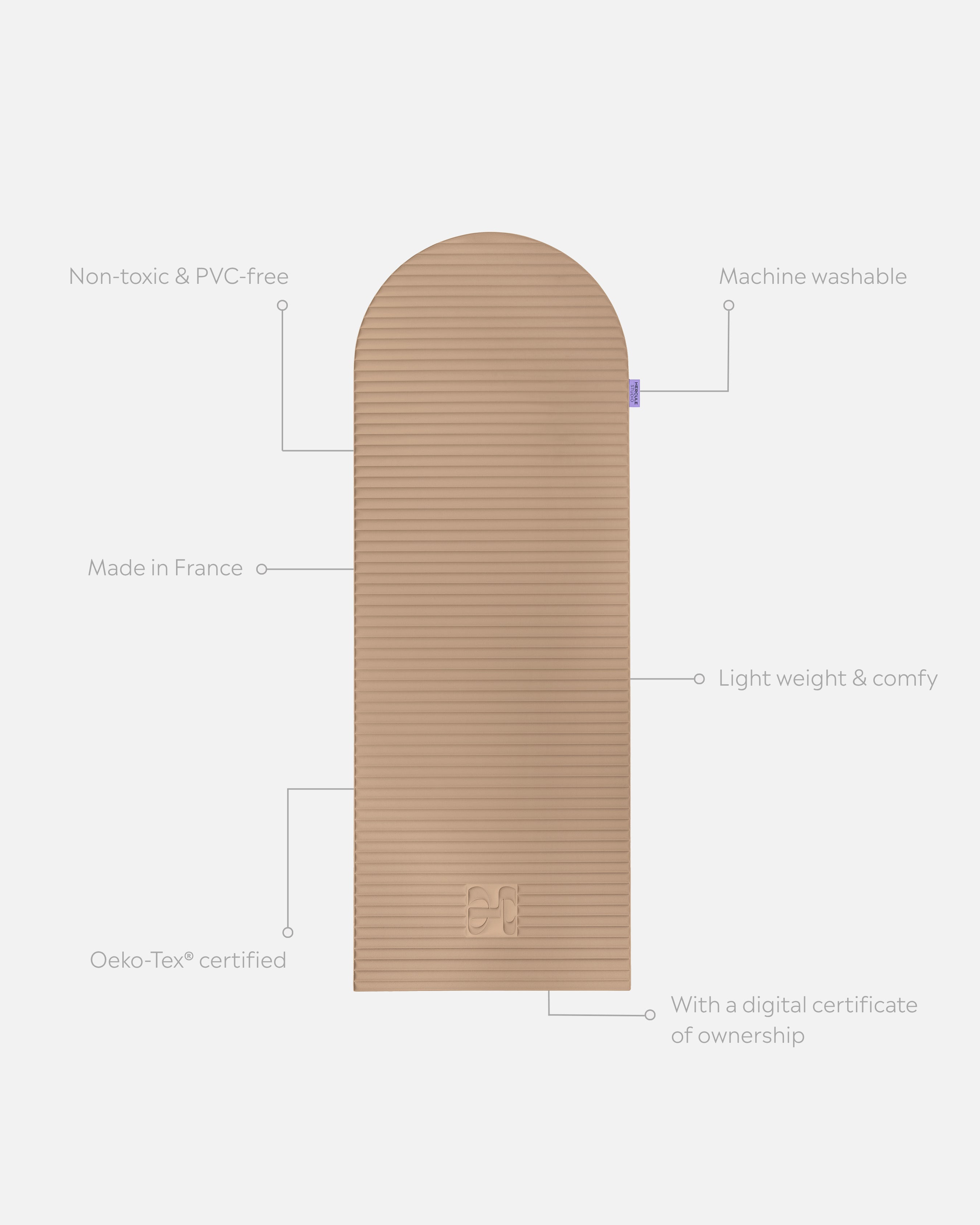 Hercule Studio Archy beige (Dune) unrolled sport mat, premium Made in France design mat for fitness, Pilates and stretching, with annotations highlighting key features and quality points