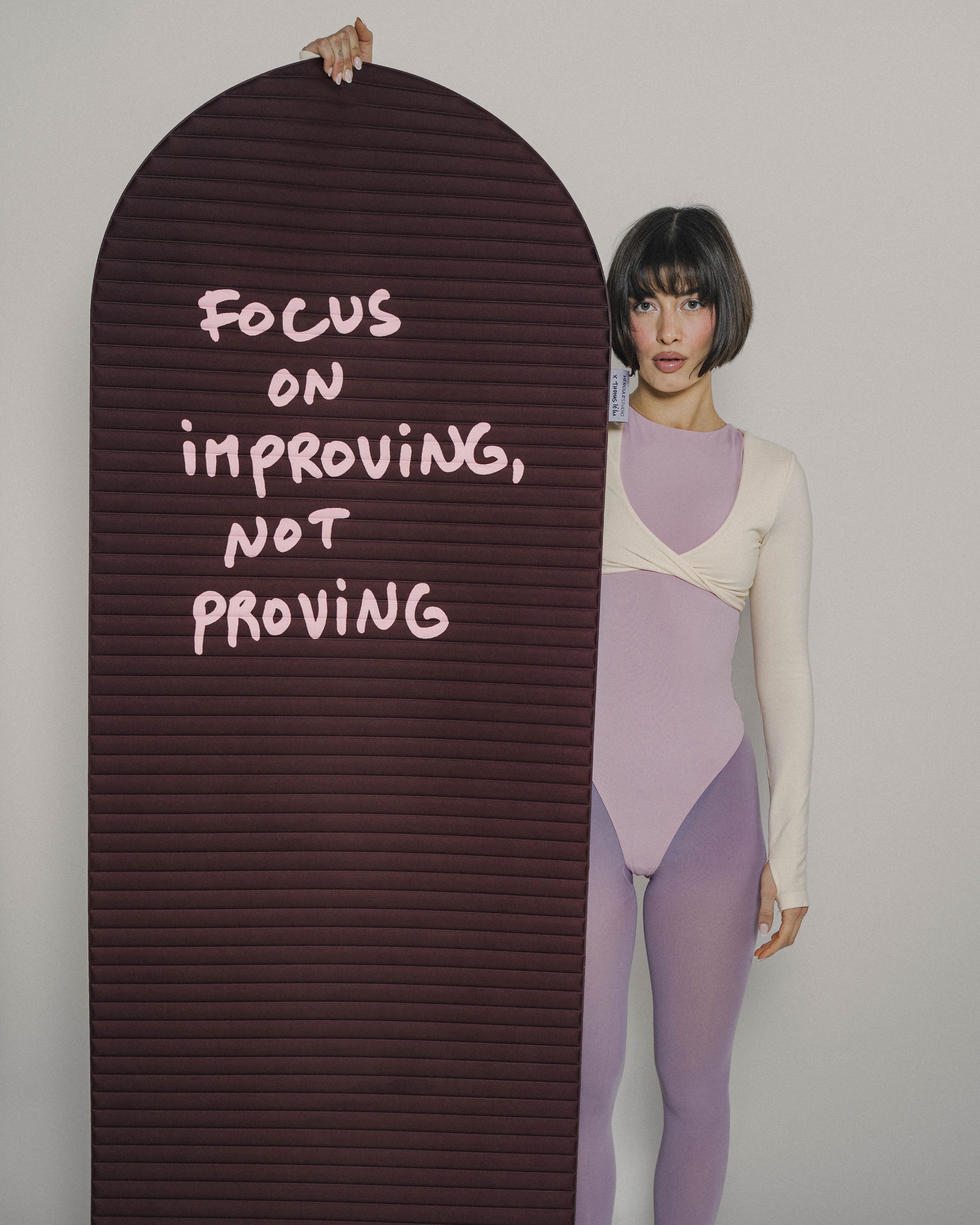 Hercule Studio x Thomas Lélu sport mat in lifestyle, brown artistic design mat for Pilates and fitness session, limited edition